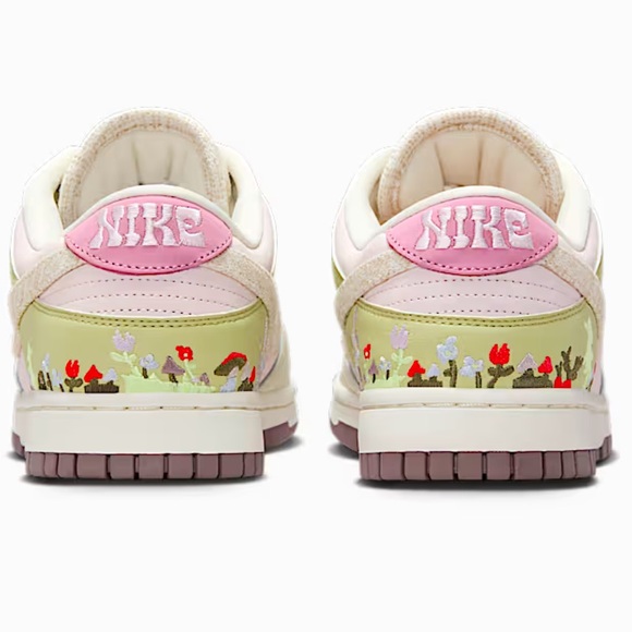 🩷🍄 Nike Dunk Low Mushroom 🍄🩷 - Picture 6 of 7